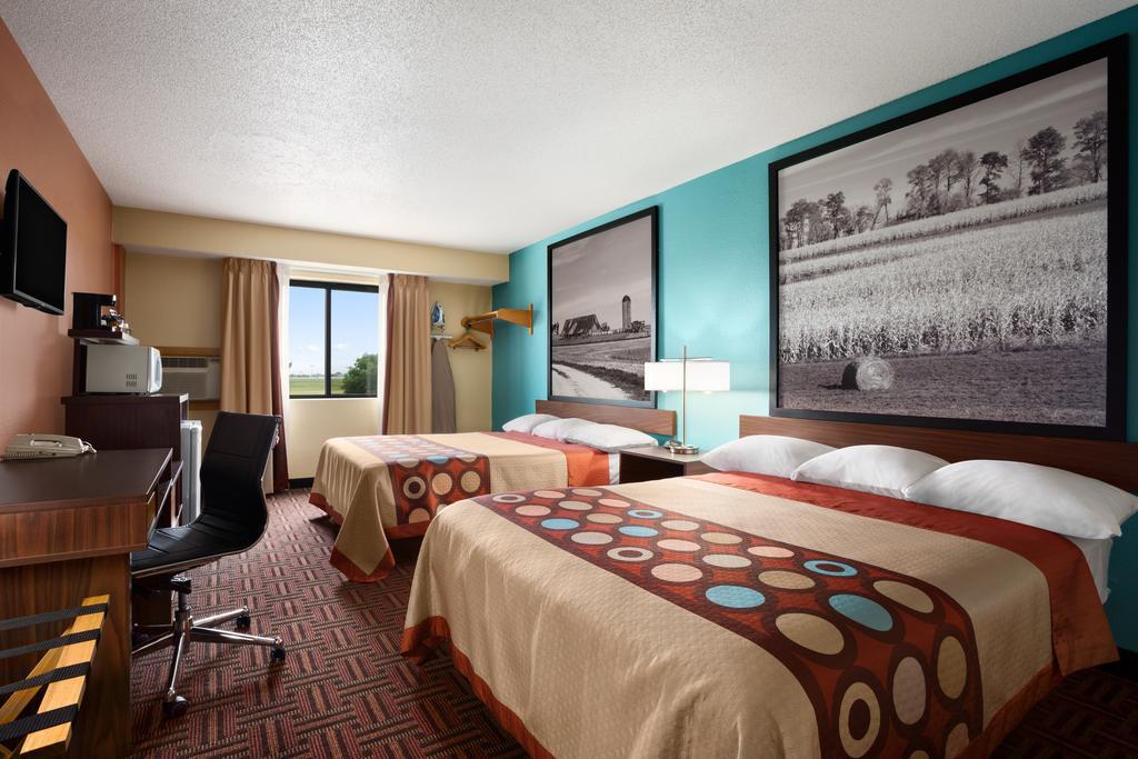 Motel Super 8 By Wyndham Marion Habitación foto